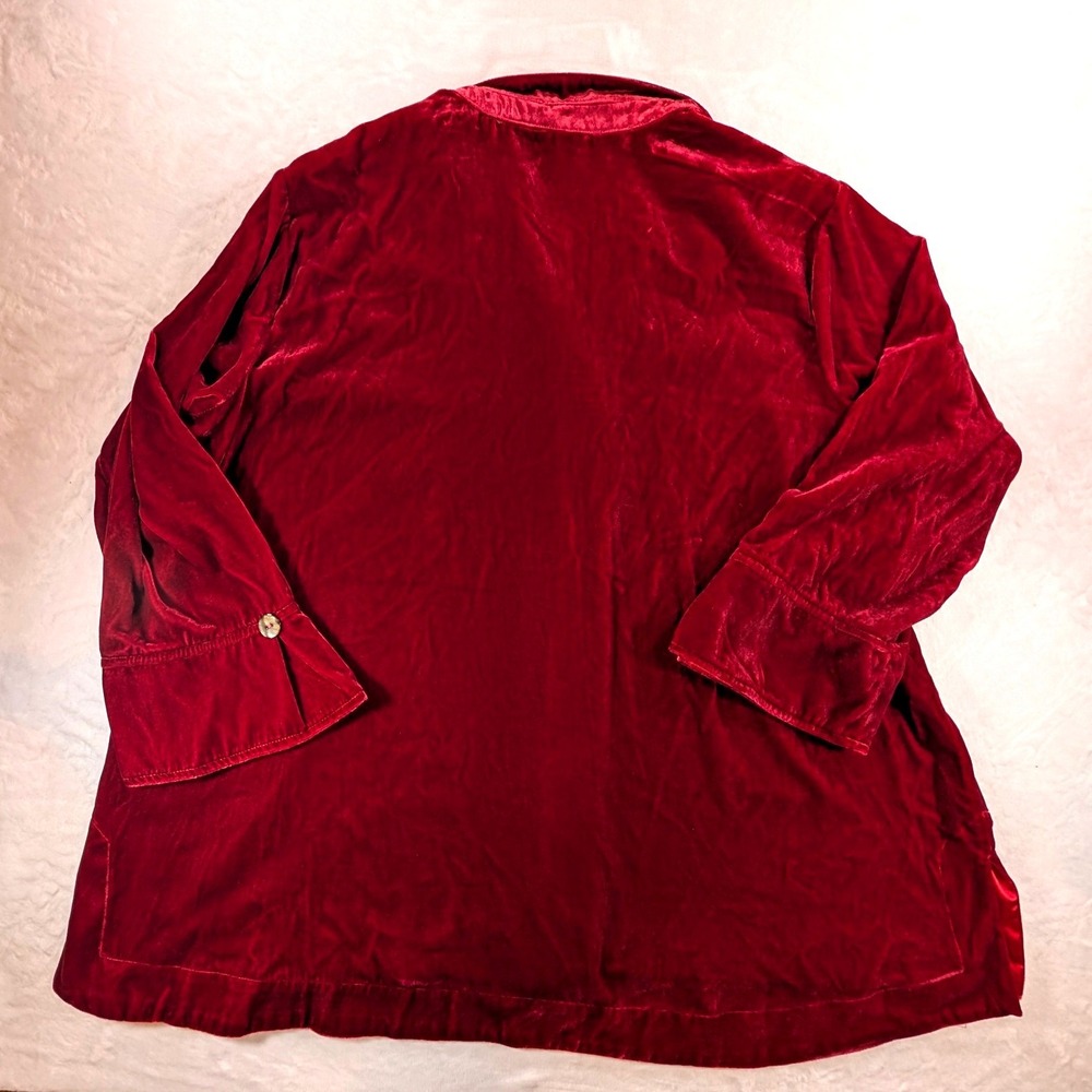 John Mark Womens 1X Red Velvet Button Front Shirt Bell Cuff Wired Collar Artsy - Picture 4 of 13